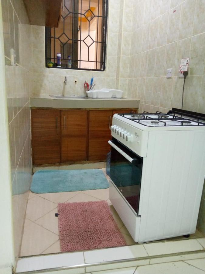 Lux Suites Bamburi Furnished Apartments Exteriér fotografie