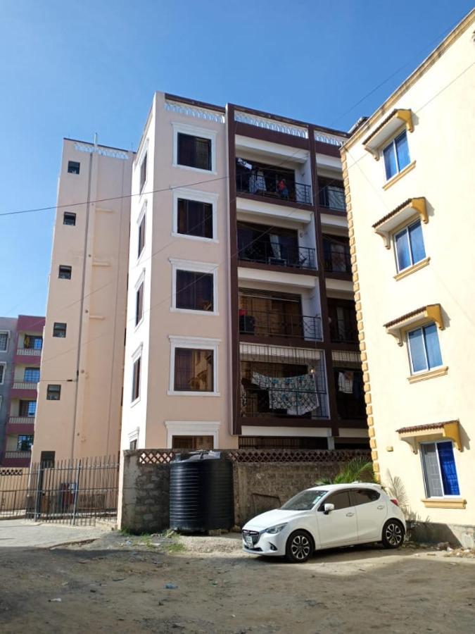 Lux Suites Bamburi Furnished Apartments Exteriér fotografie