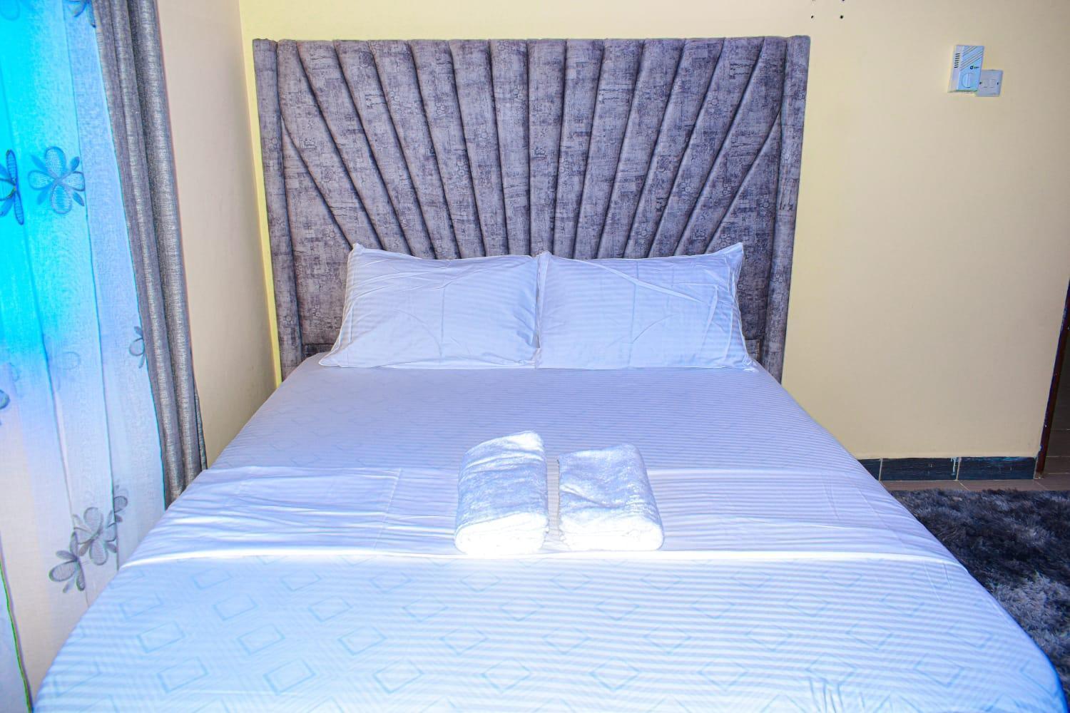 Lux Suites Bamburi Furnished Apartments Exteriér fotografie